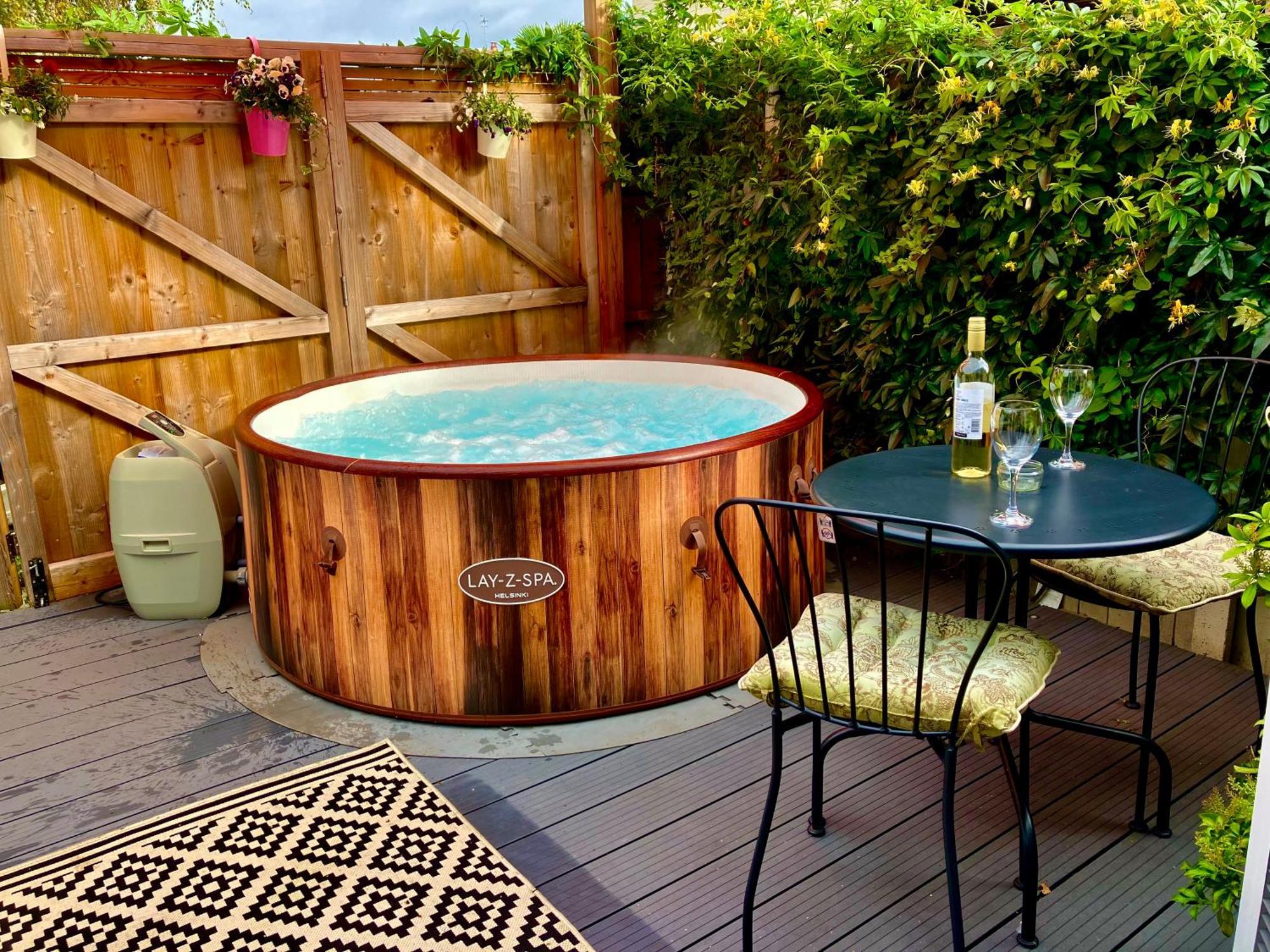 Elkstone Studio Private Hottub Pet Friendly Malvern Exteriér fotografie